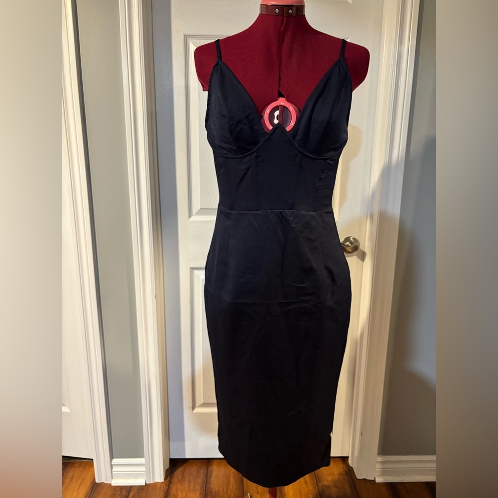PrettyLittleThing Navy Dress